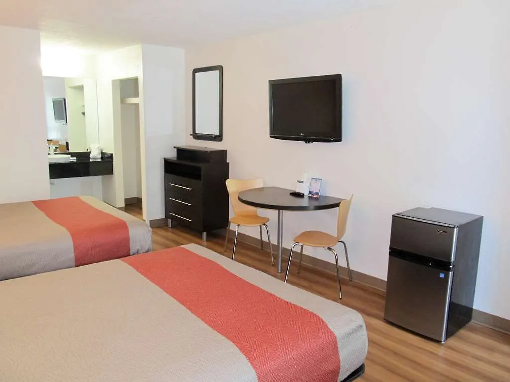 ** Hotel Motel 6-Savannah, Ga - Midtown United States