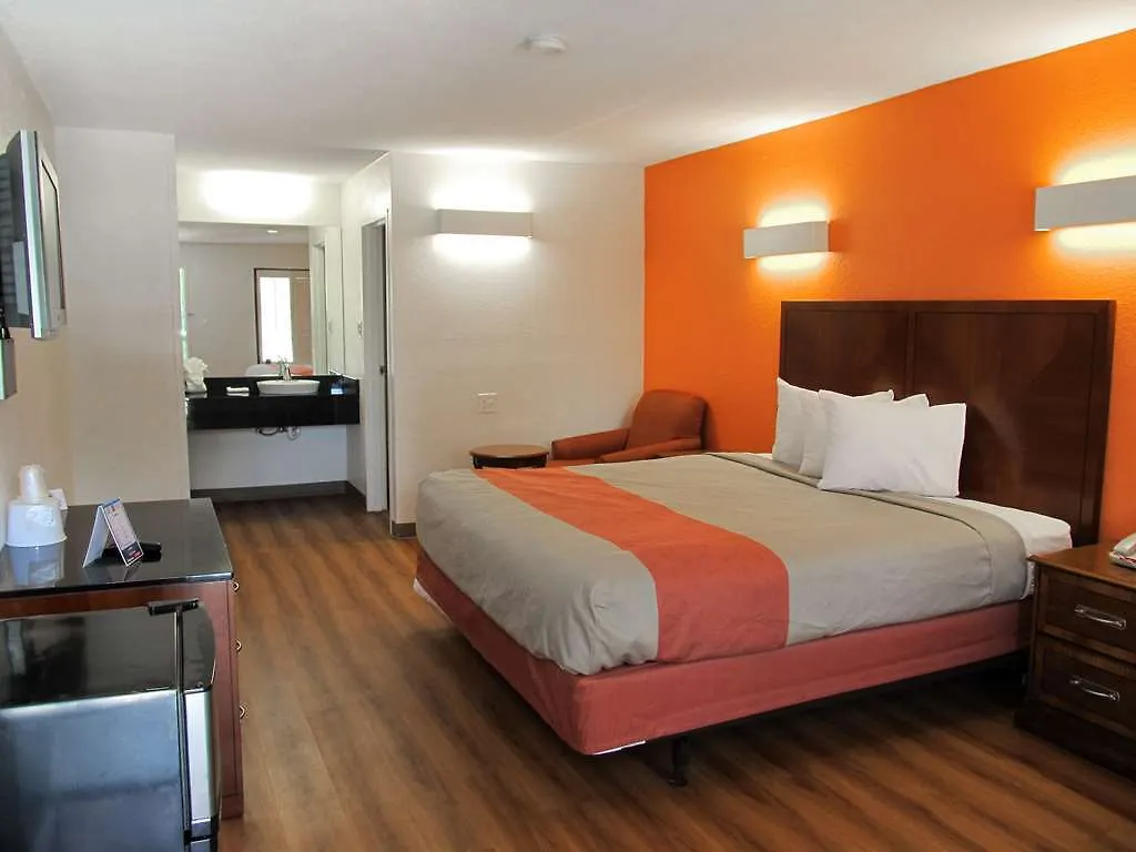 Motel 6-Savannah, Ga - Midtown Savannah