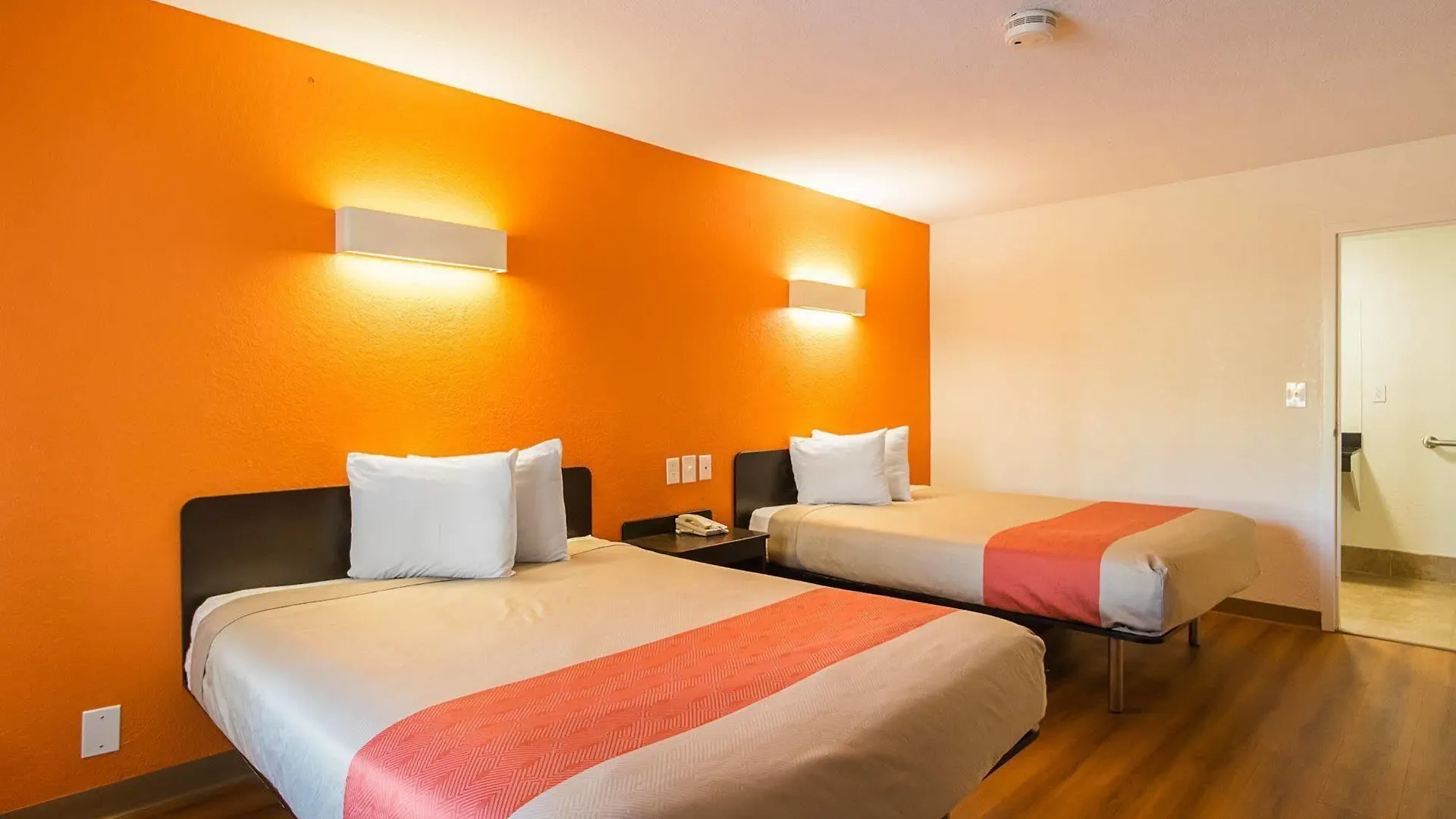 Motel 6-Savannah, Ga - Midtown